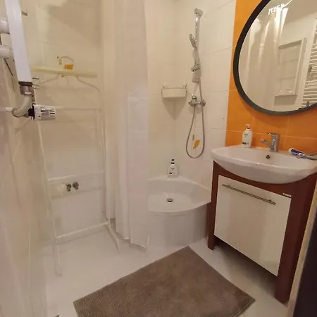 2 Bedroom - Center 850m Kosice